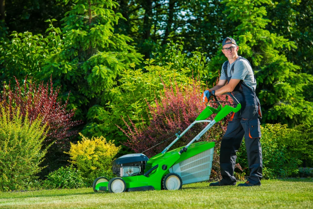 Pricing Your Lawncare and Landscaping Services