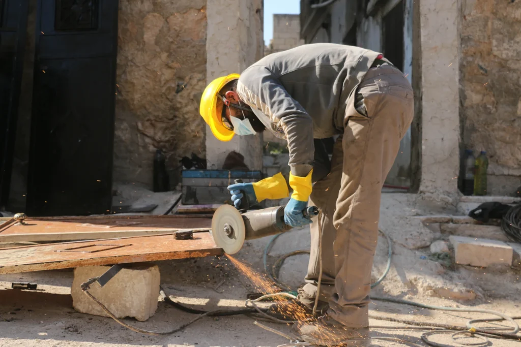 tool and equipment rental business