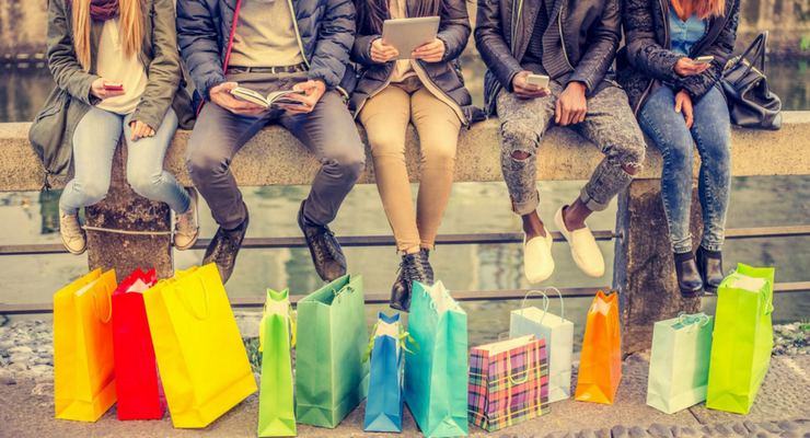 Shop Till You Drop – The Shopaholic's Guide for Credit Card Shopping