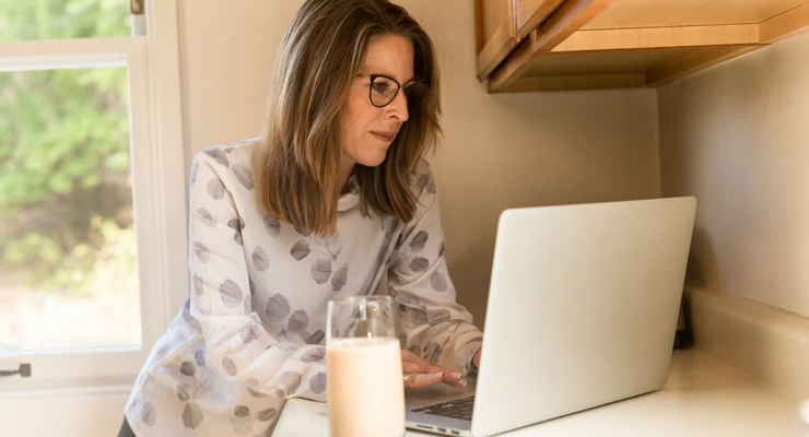 A Beginners Guide to Freelancing from Home