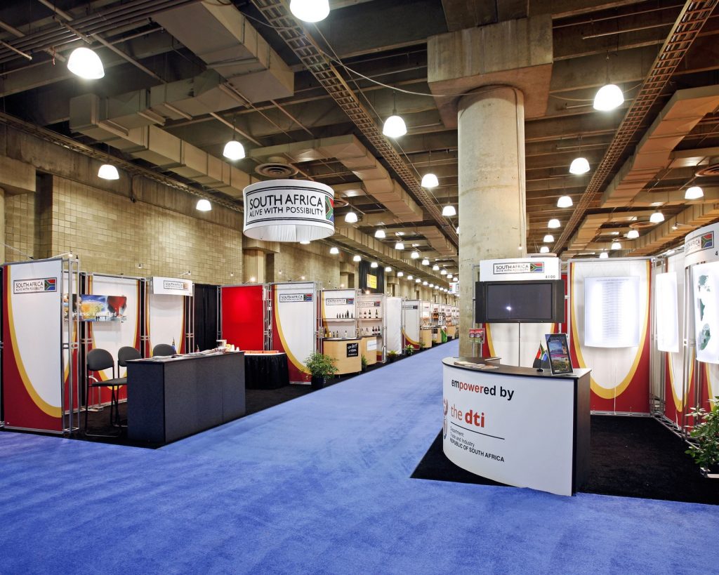 Trade Show Booth Designs to Attract a Large Crowd