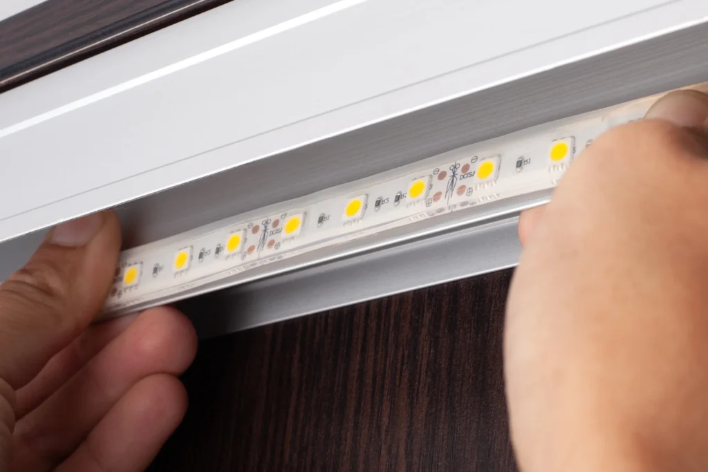 How to Choose a Custom LED Strip Manufacturer