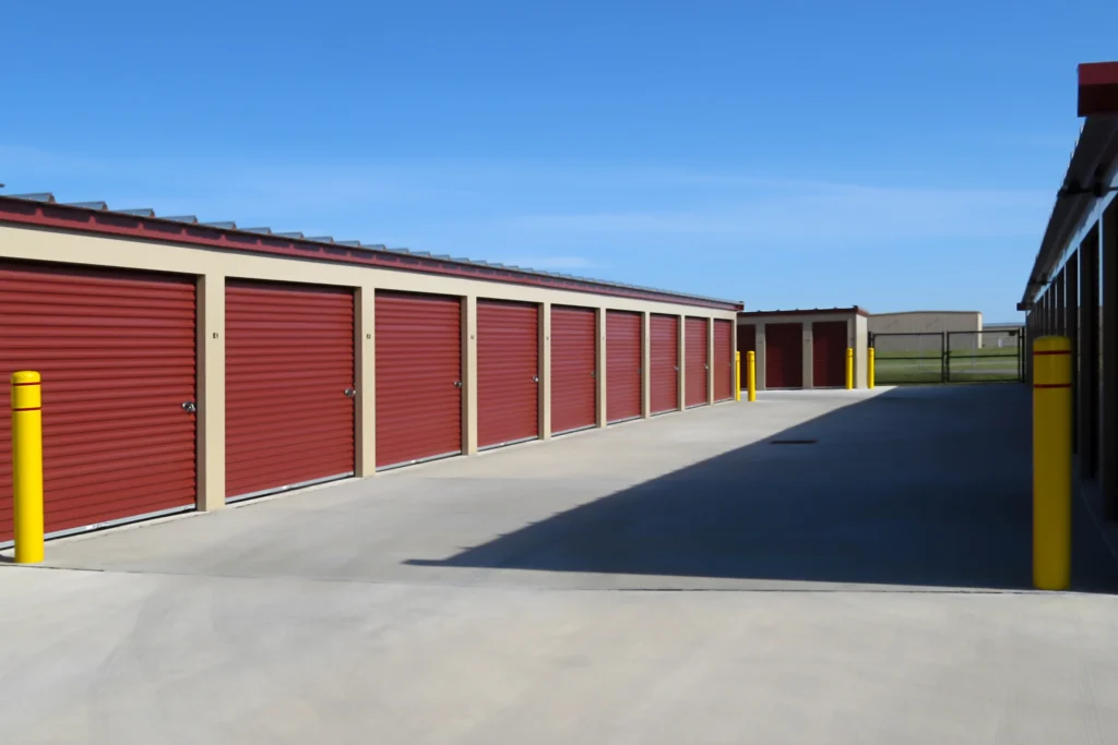 9 Reasons Why CRE Investors Are Turning to Self-Storage Facilities