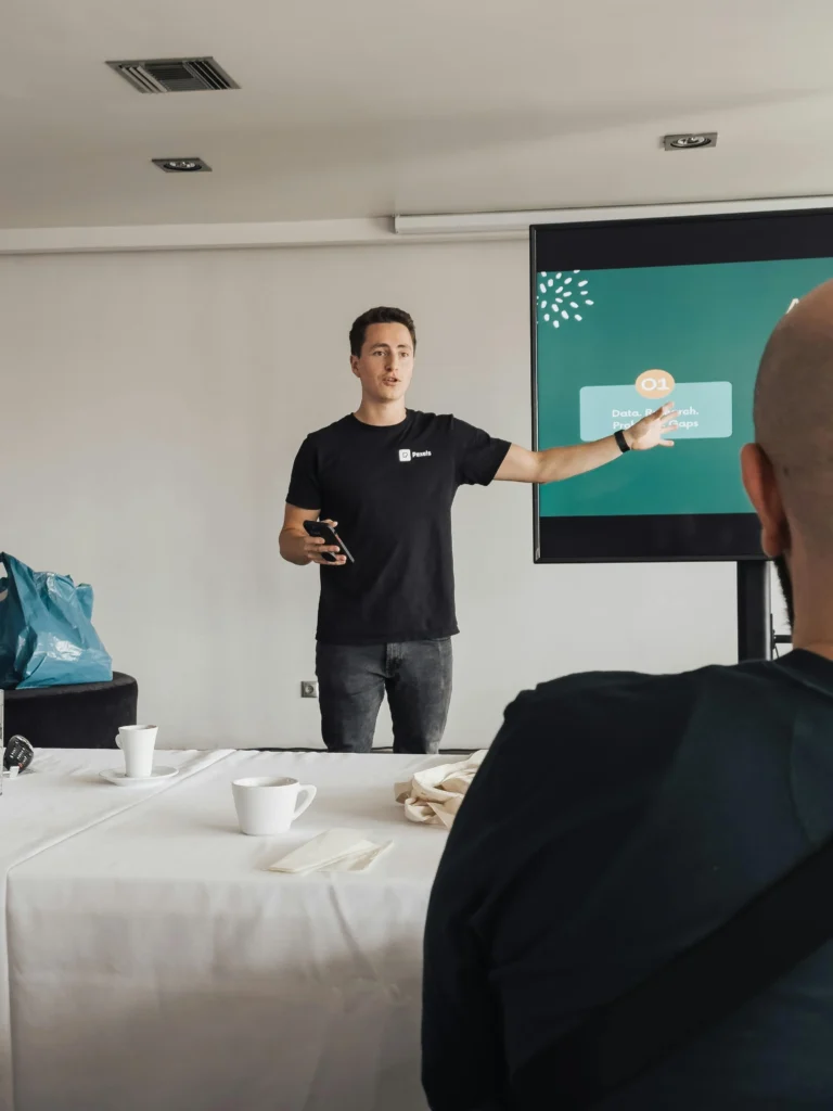powerpoint presentation: meeting