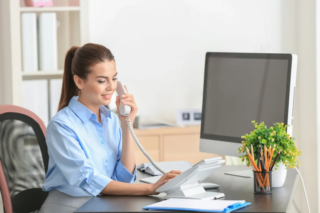 virtual receptionist customer service rep