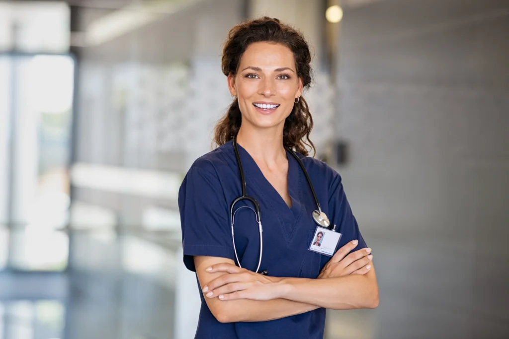 start a nursing career: female nurse