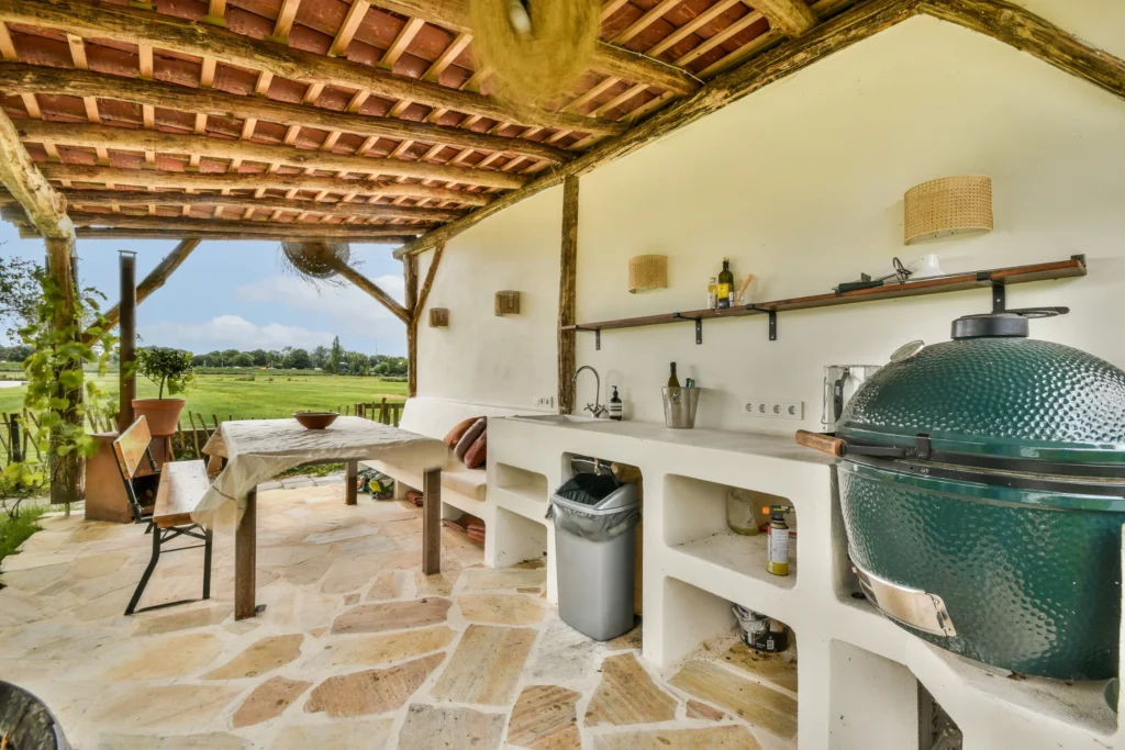 Turning Outdoor Design Trends Into a Smart Small Business Strategy