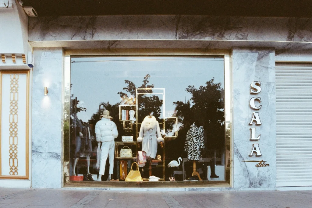 how to showcase products: retail store display